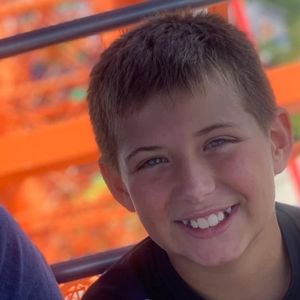 Meet your Posher, Collin